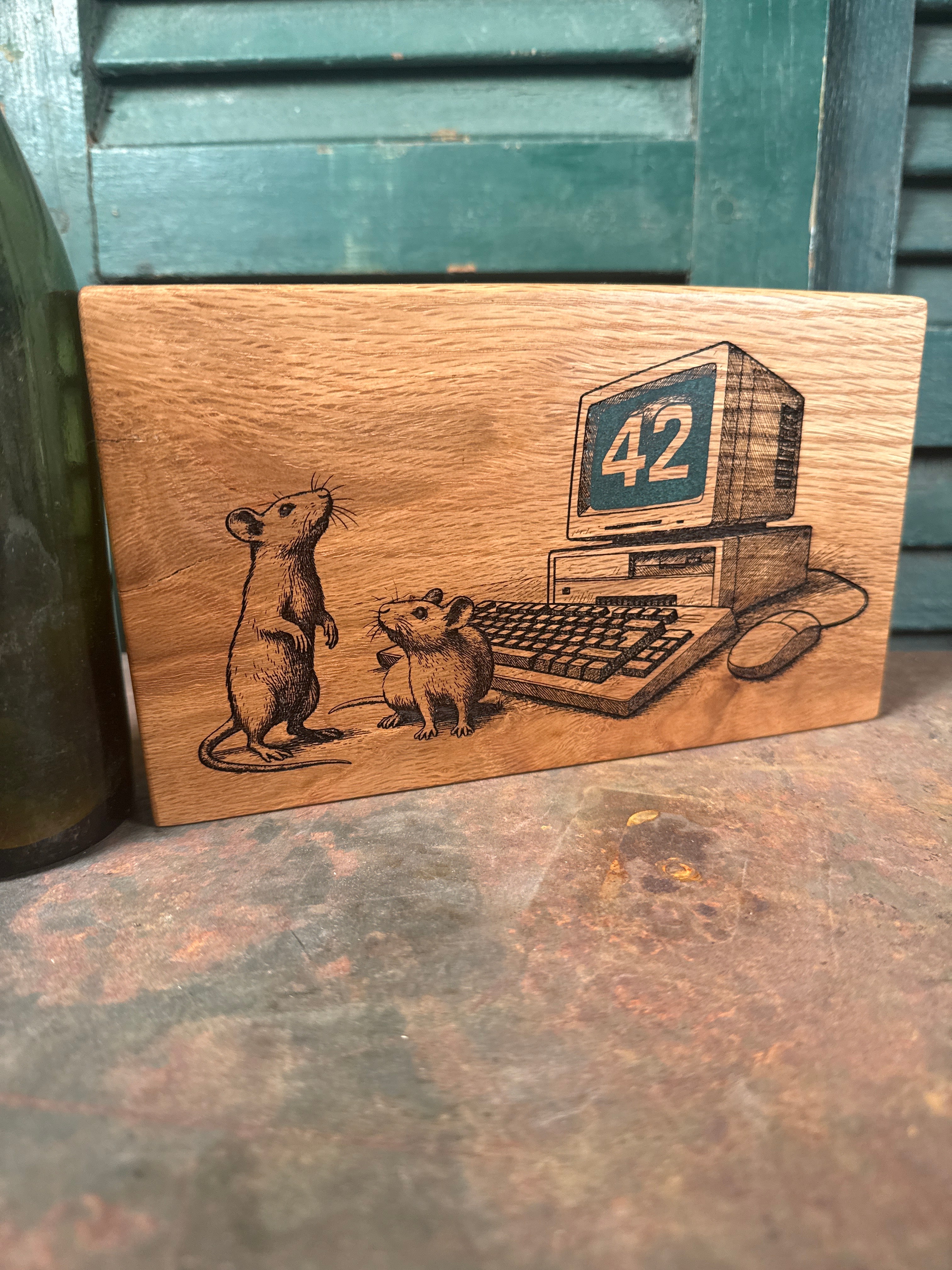 Hitchhiker's Guide '42' — Douglas Adams Engraved Oak Sign – Aélhaus