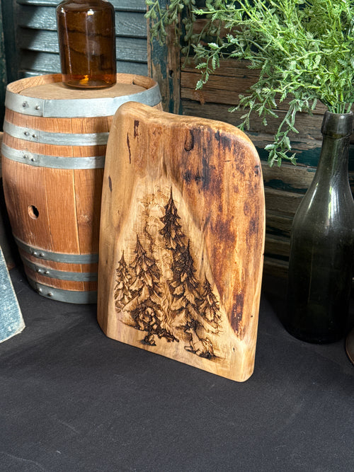 Animal Campfire on Maple